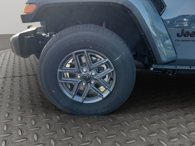 New 2025 Jeep Gladiator Sport image 23