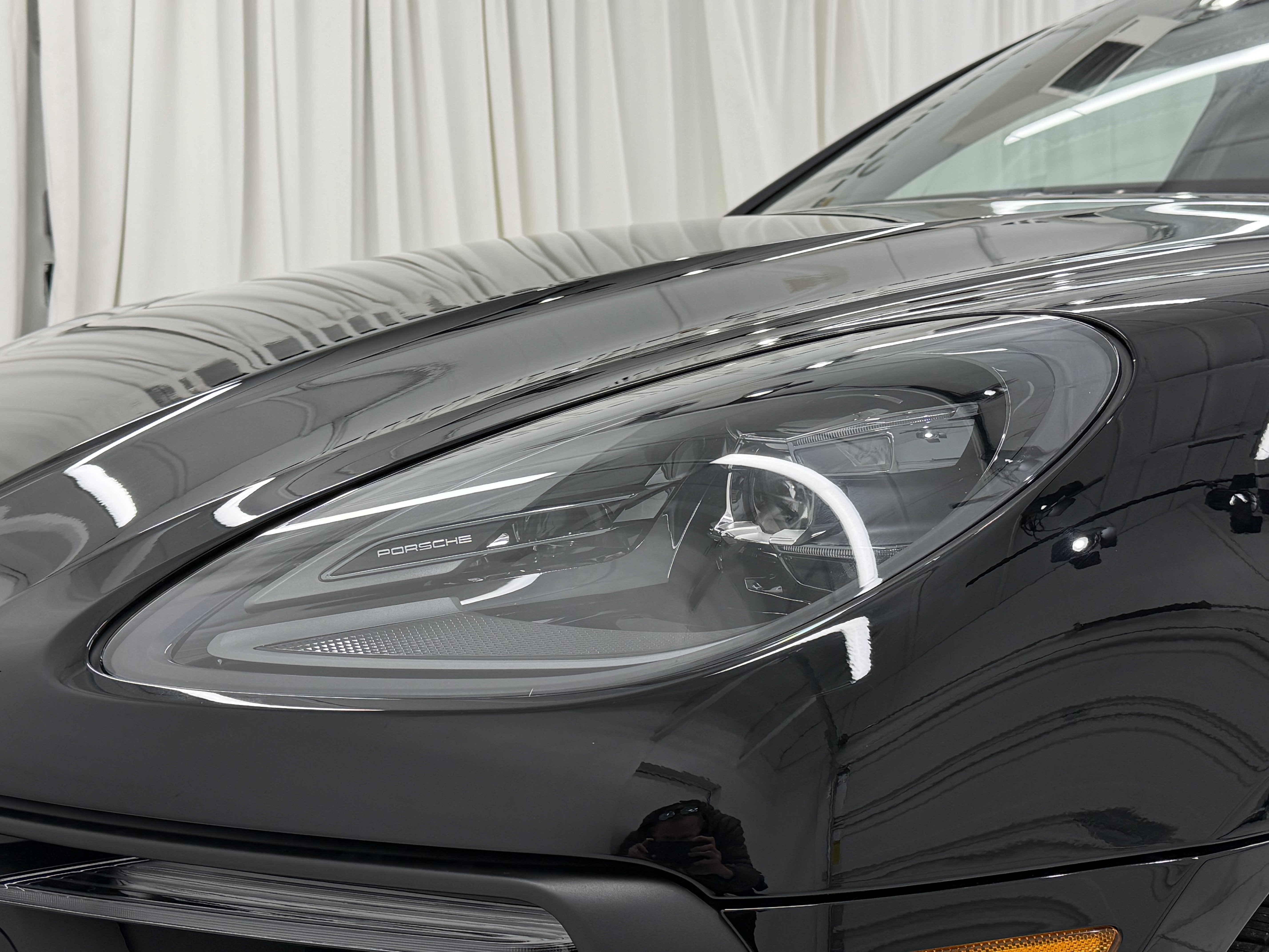 New 2026 Porsche Macan GTS image 18