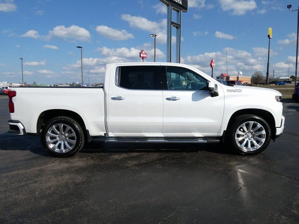 Certified 2022 Chevrolet Silverado 1500 High Country AWD/4WD image 4
