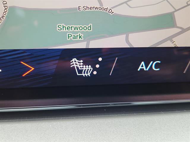 New 2026 Chevrolet Traverse LT w/ Driver Confidence Package image 17