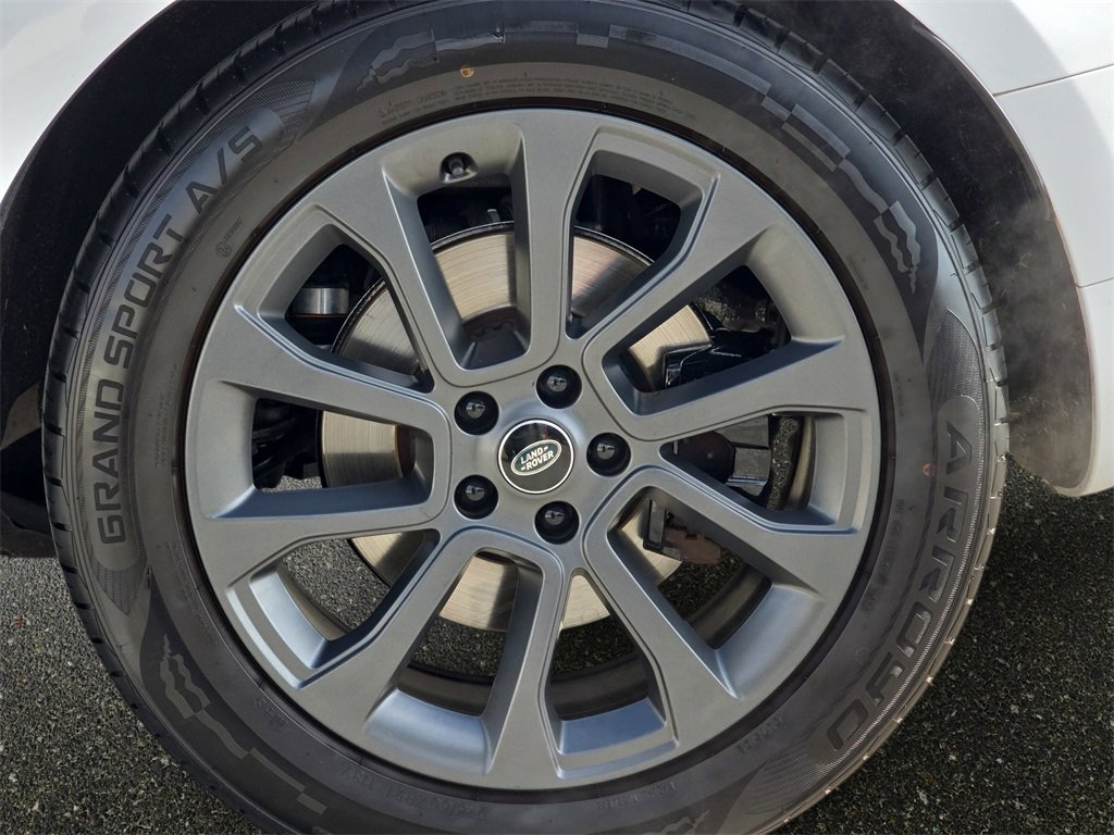 Certified 2024 Land Rover Range Rover Sport Dynamic SE image 35
