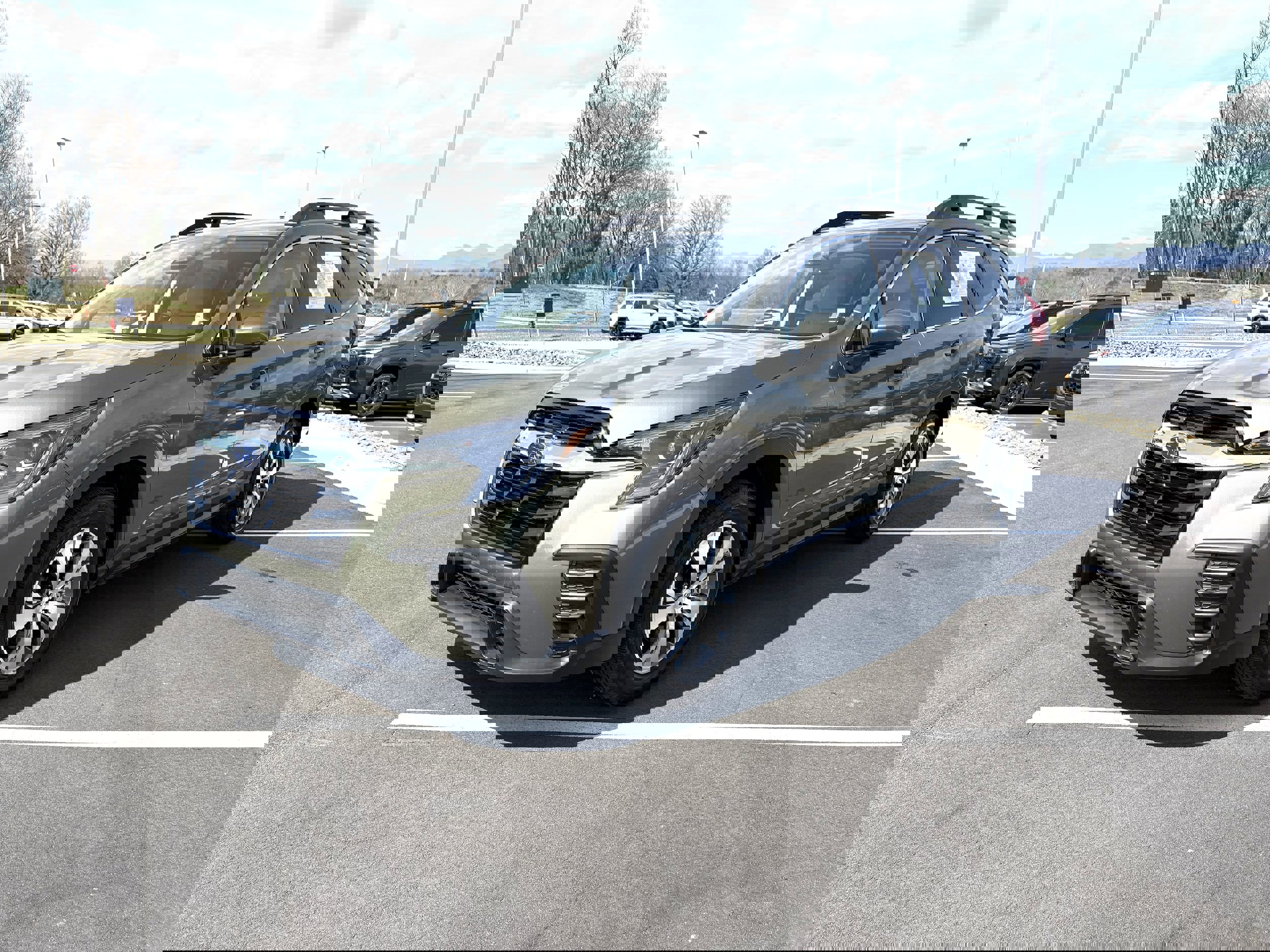 Used 2025 Subaru Ascent Premium image 3