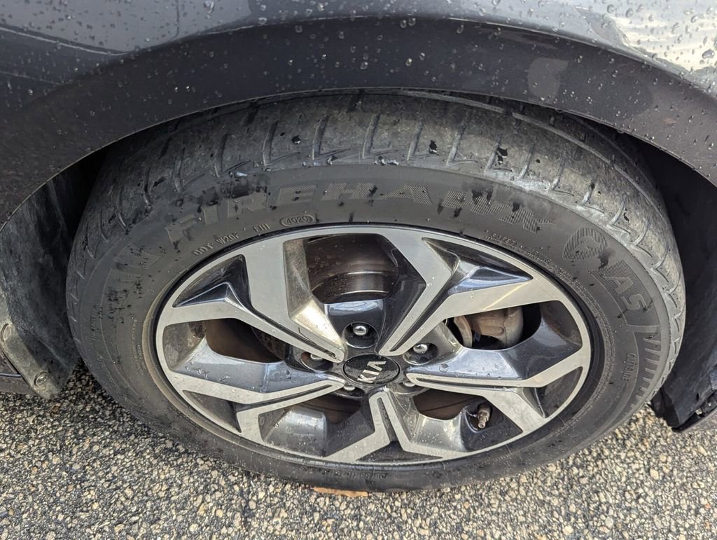 Used 2019 Kia Forte LXS image 21