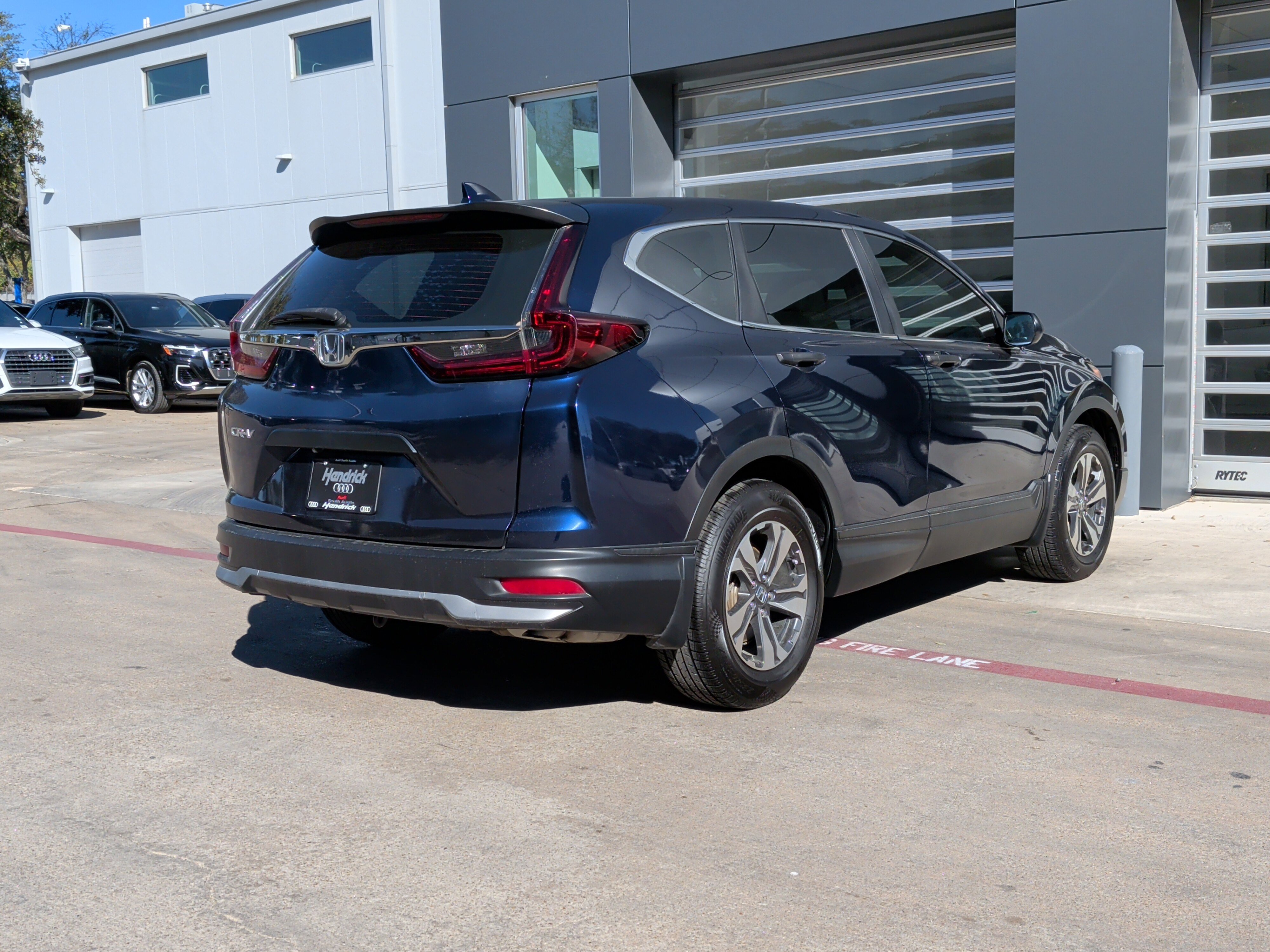 Used 2020 Honda CR-V LX image 9