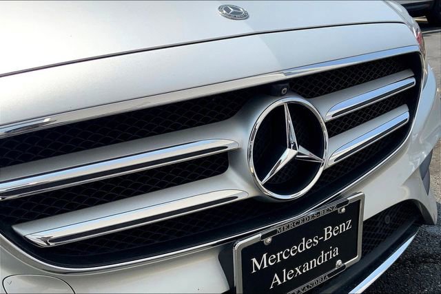 Used 2019 Mercedes-Benz E 300 4MATIC image 27