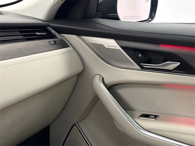 Used 2022 Jaguar F-PACE S image 35