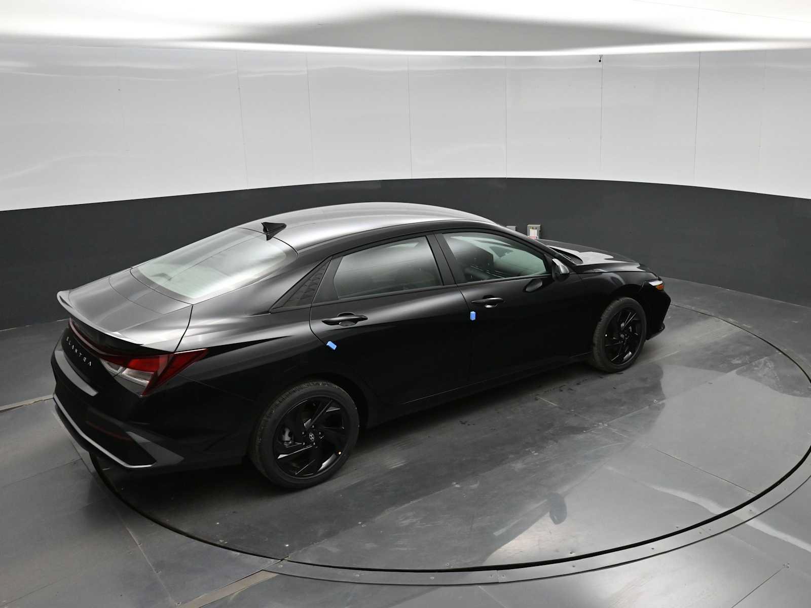 New 2026 Hyundai Elantra Sport FWD image 31