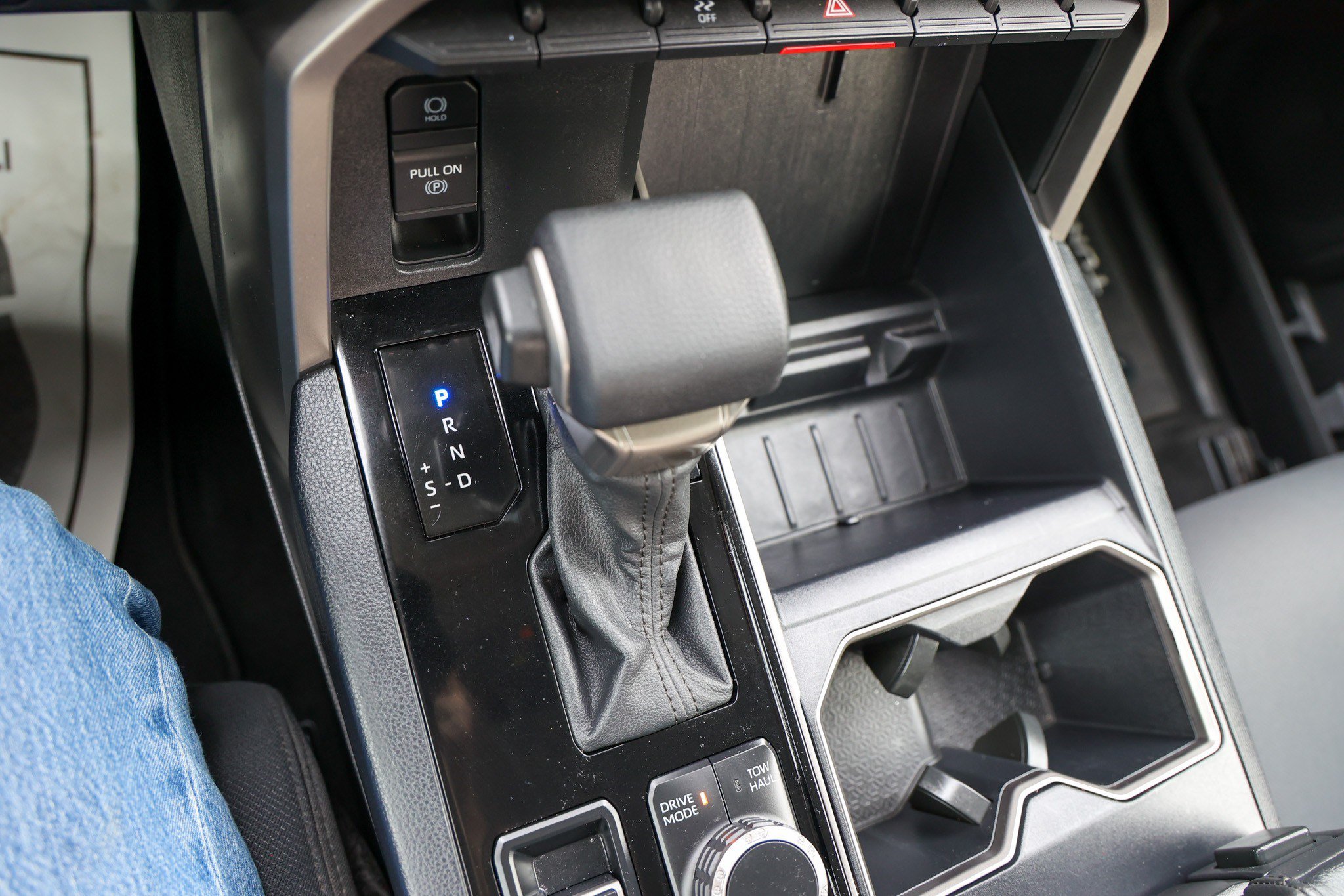 Used 2024 Toyota Tundra SR5 AWD/4WD image 27