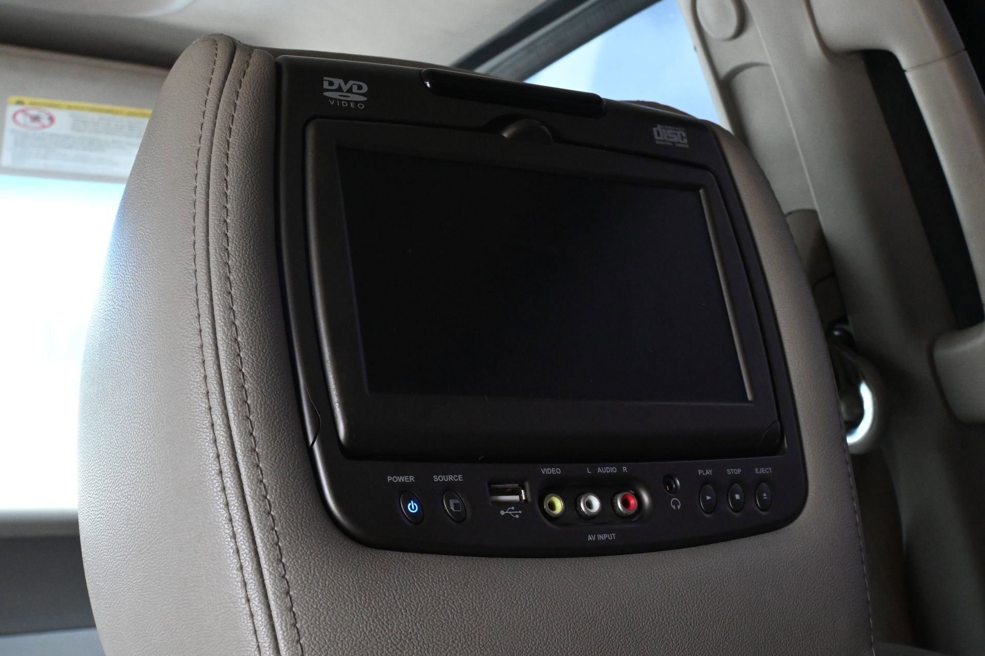 Used 2013 Lincoln Navigator 2WD w/ HD Trailer Tow Pkg image 16