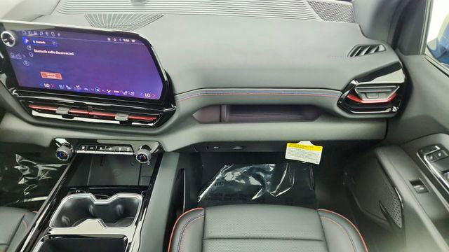 Used 2025 Chevrolet Silverado EV RST image 40