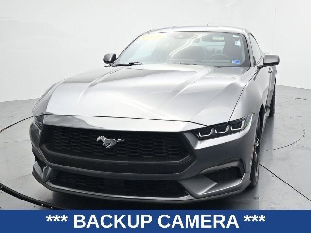 Certified 2024 Ford Mustang Coupe RWD image 3