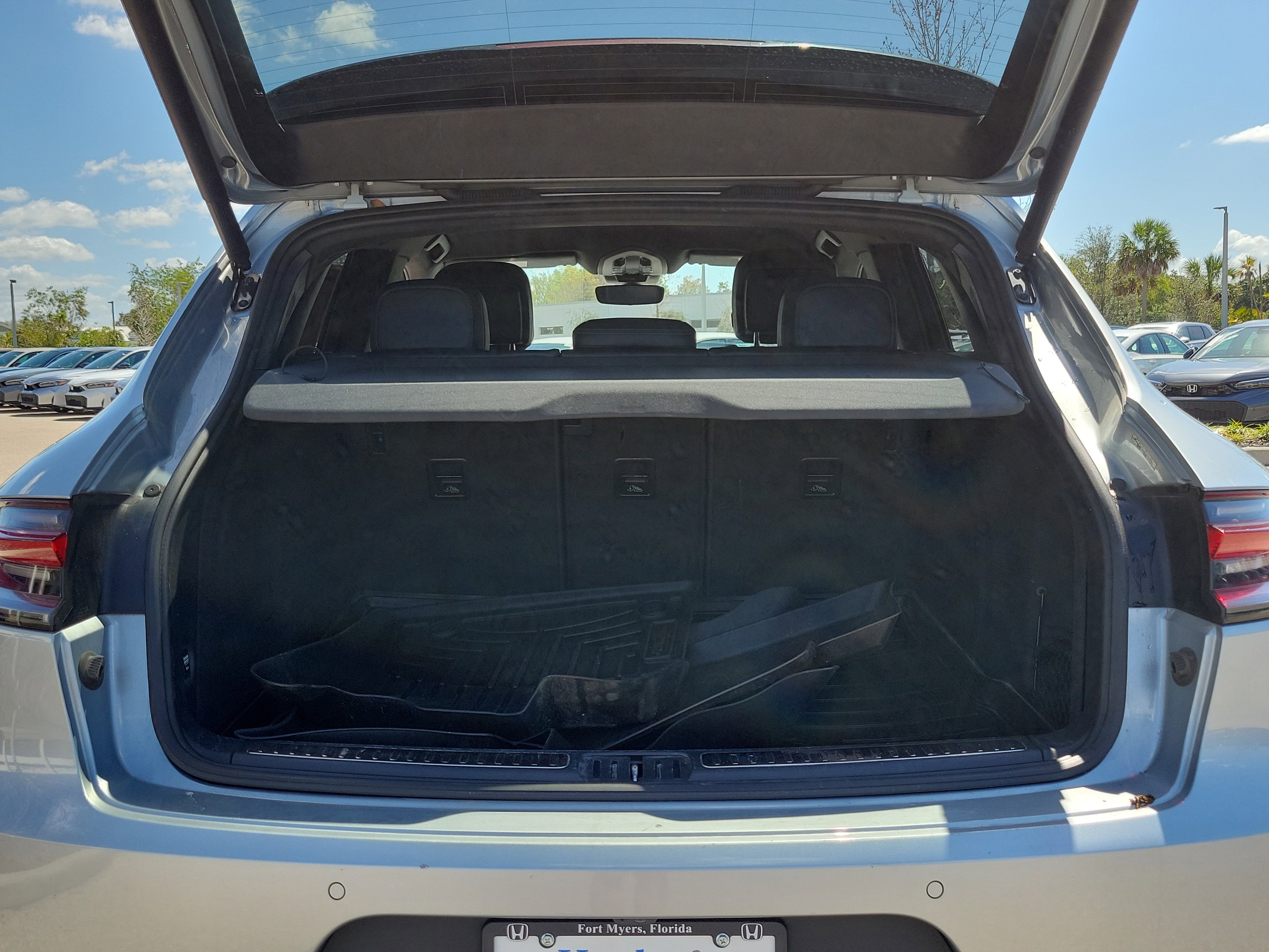 Used 2019 Porsche Macan image 10