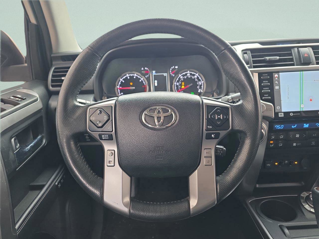 Used 2020 Toyota 4Runner Limited image 34