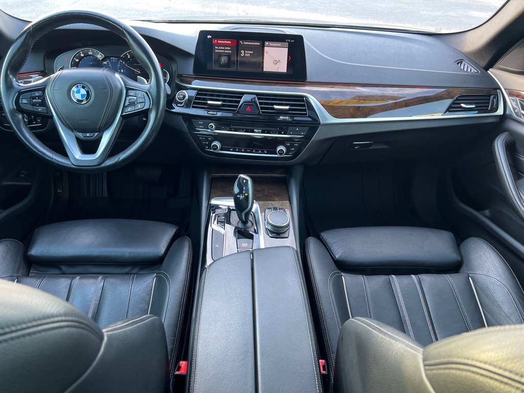 Used 2018 BMW 530i xDrive image 17