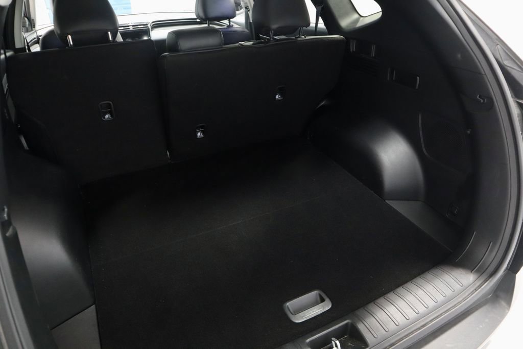 Certified 2024 Hyundai Tucson Limited FWD image 16