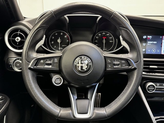Used 2023 Alfa Romeo Giulia Veloce image 24