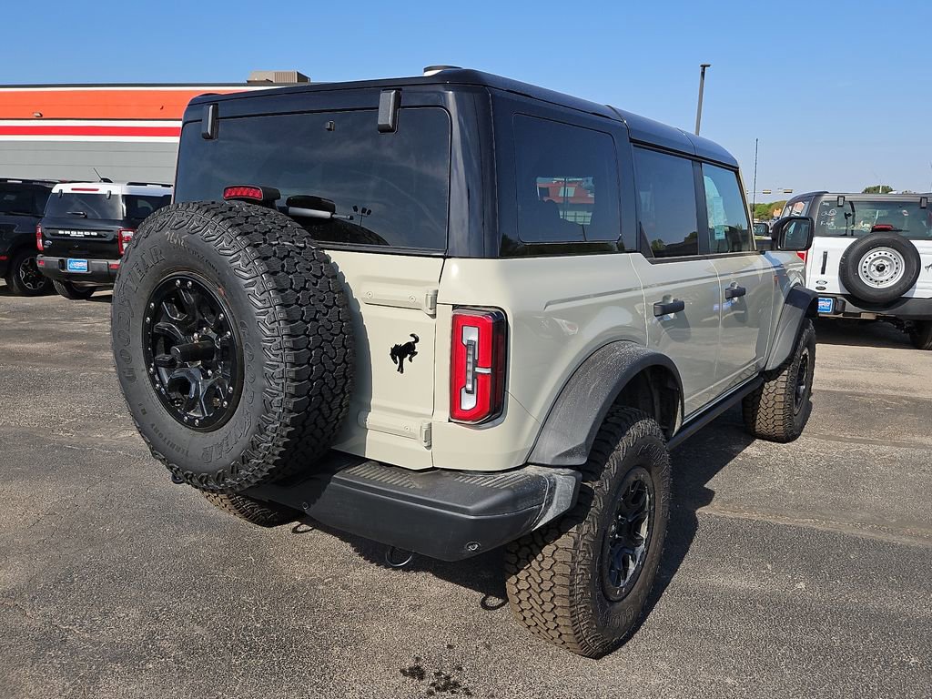 New 2026 Ford Bronco Badlands image 11