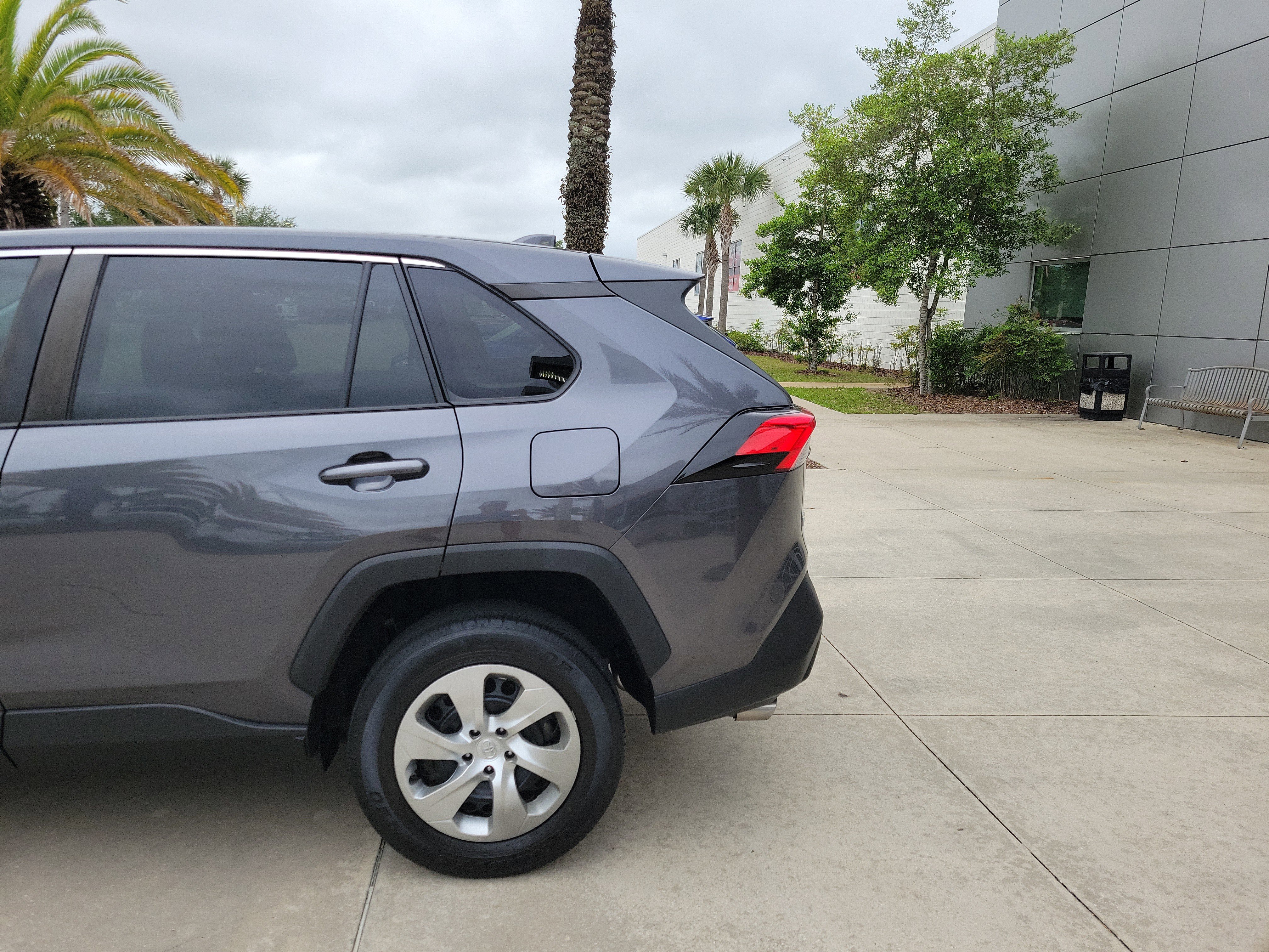 Certified 2023 Toyota RAV4 LE FWD image 4