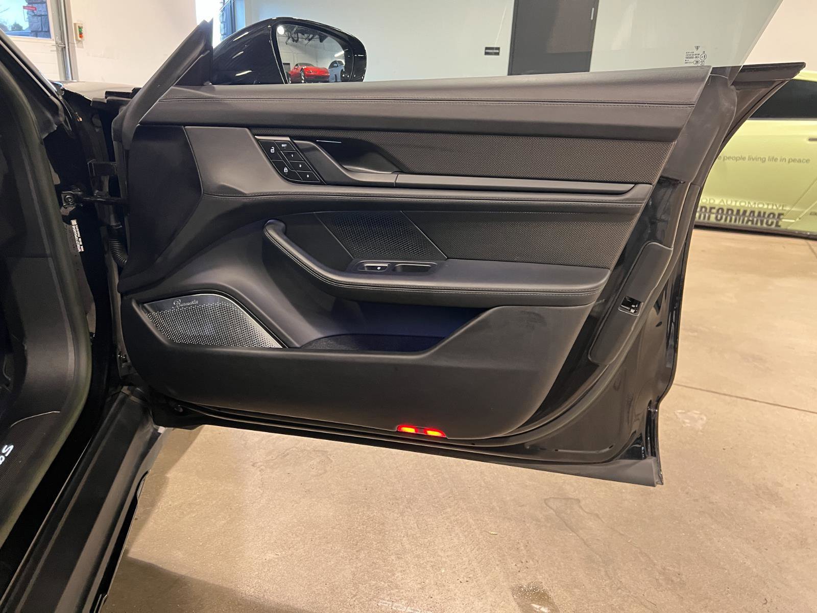 Used 2023 Porsche Taycan Turbo S image 46