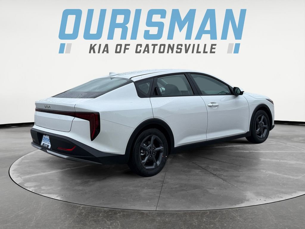 New 2025 Kia K4 LXS image 6