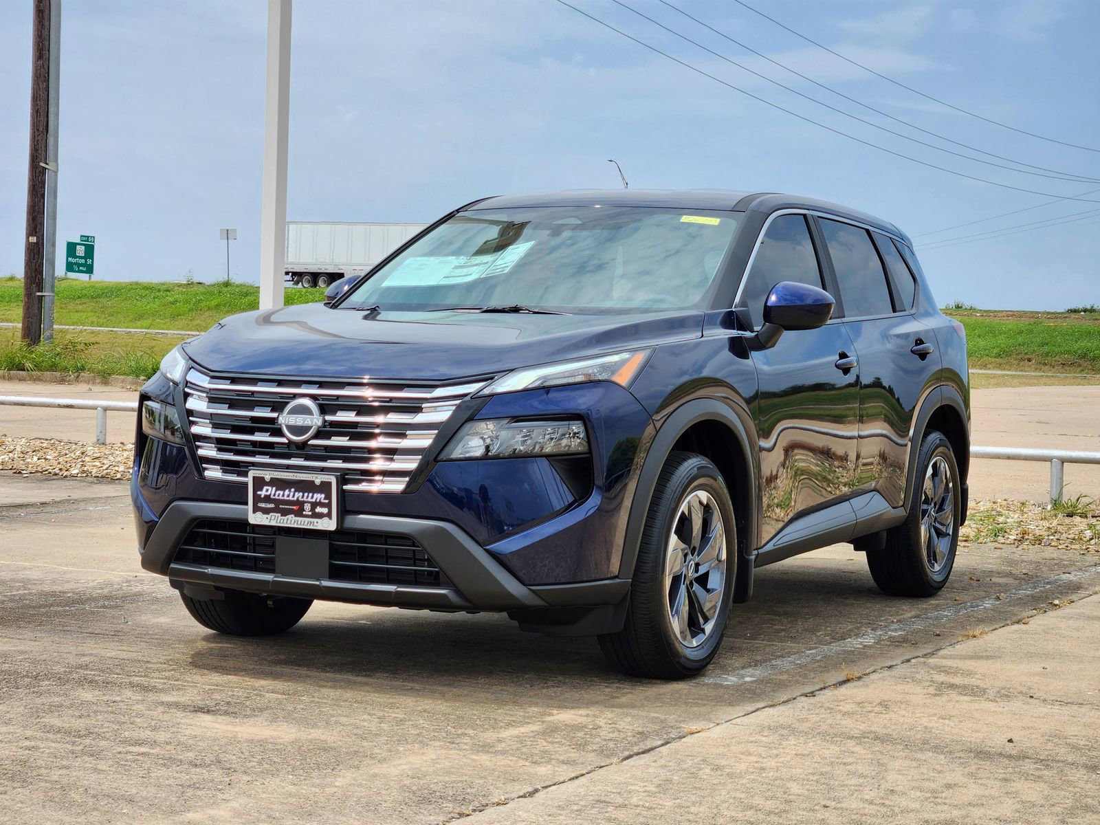 New 2026 Nissan Rogue SV image 7