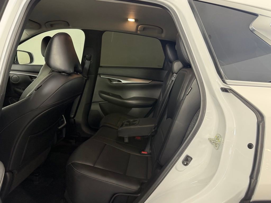 Used 2023 INFINITI QX50 Pure image 23