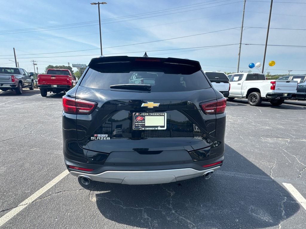 Used 2024 Chevrolet Blazer LT w/ Sound & Technology Package image 7