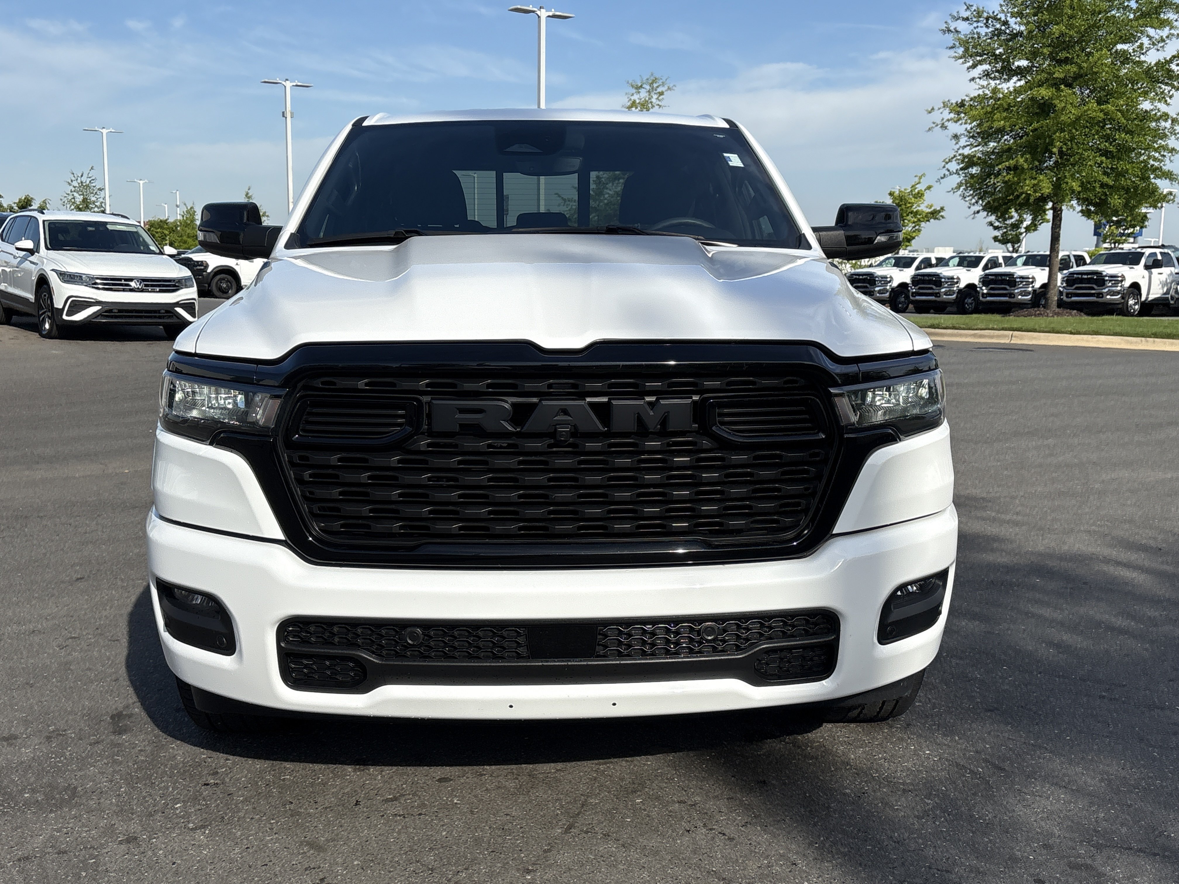 Certified 2025 RAM 1500 Big Horn AWD/4WD image 3