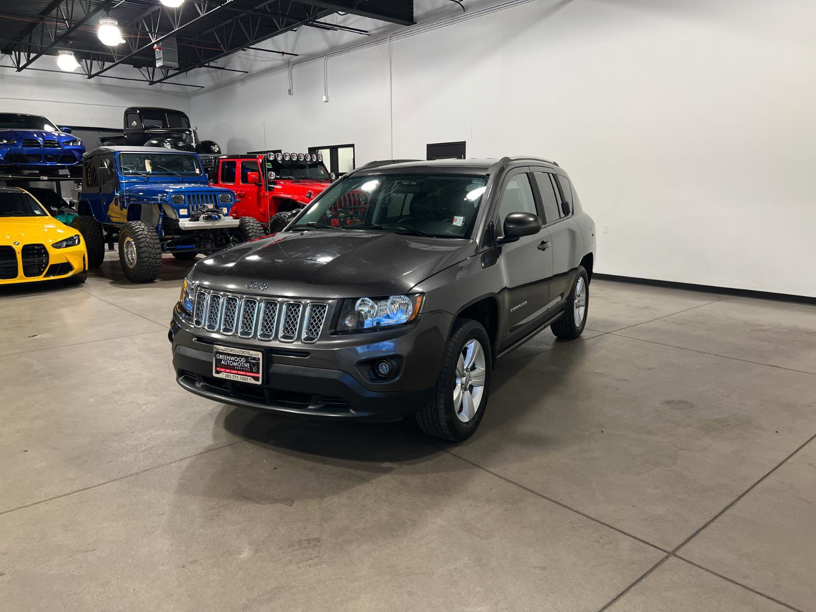 Used 2014 Jeep Compass Latitude AWD/4WD image 7