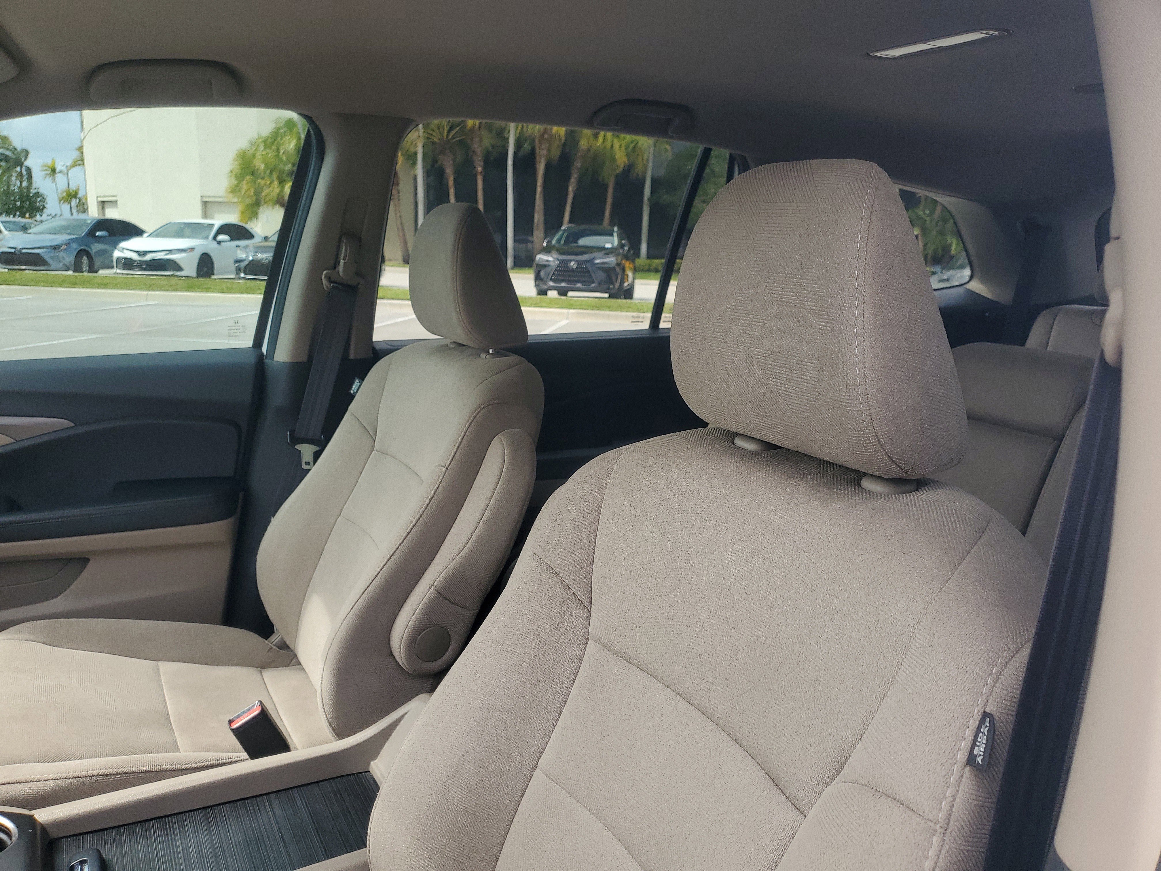 Used 2021 Honda Pilot EX image 21