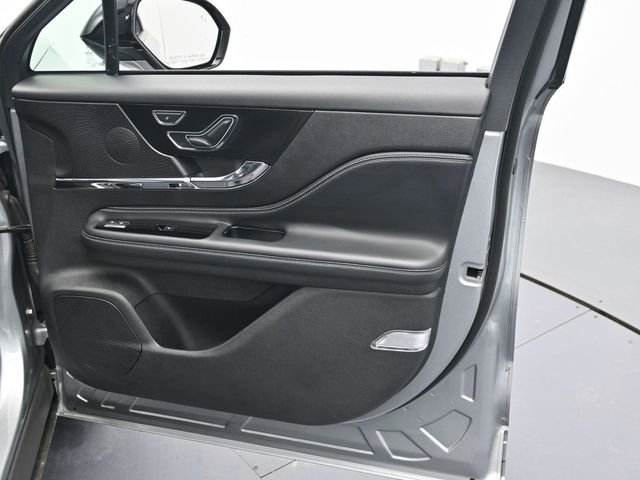 Used 2024 Lincoln Corsair FWD w/ Equipment Group 101A image 28