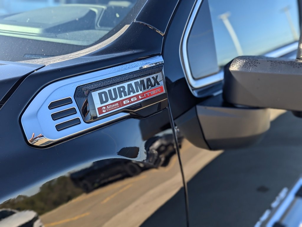 New 2026 GMC Sierra 2500 SLE w/ SLE Value Package; image 11