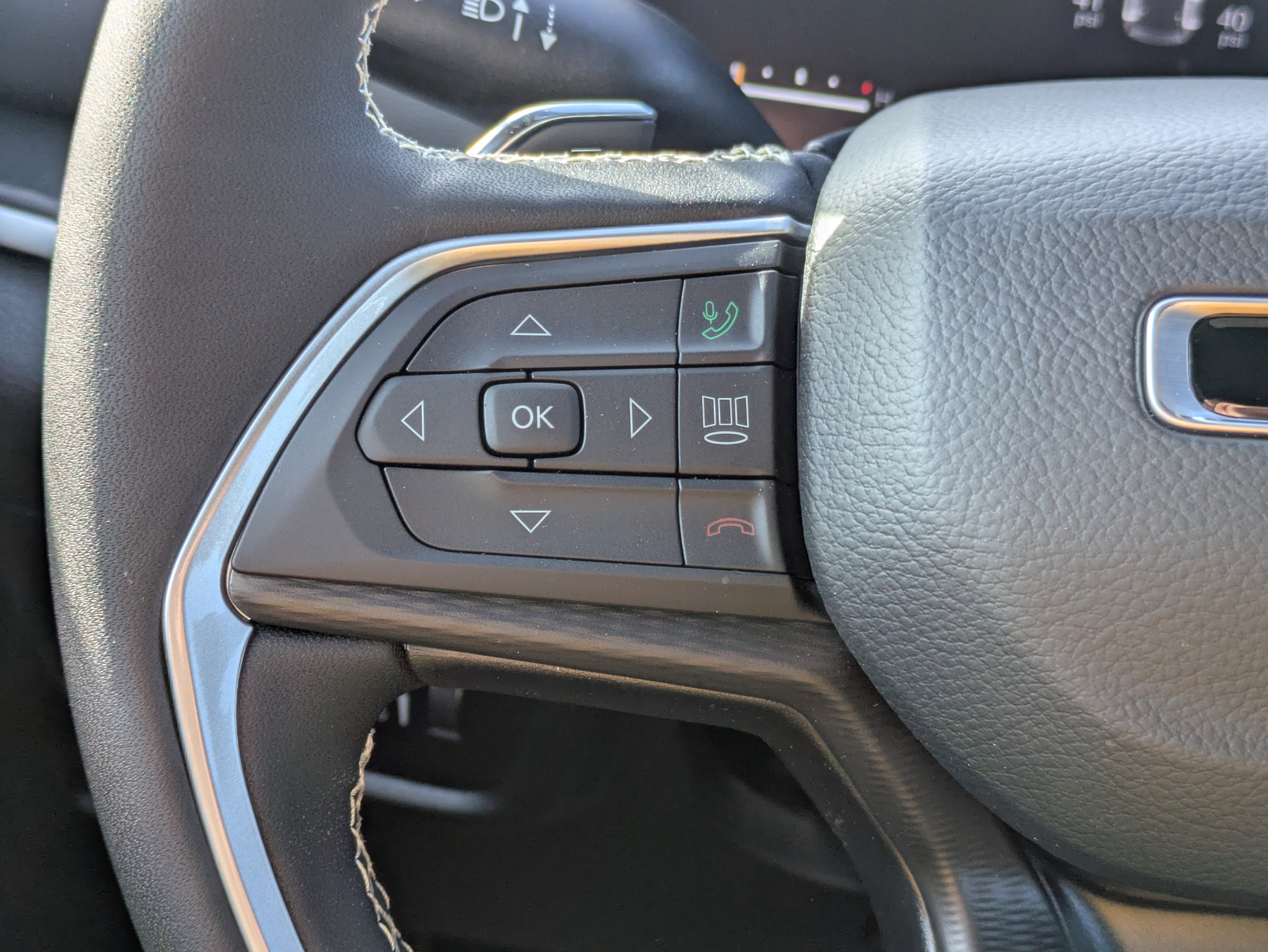 New 2026 Jeep Grand Cherokee Laredo X image 16