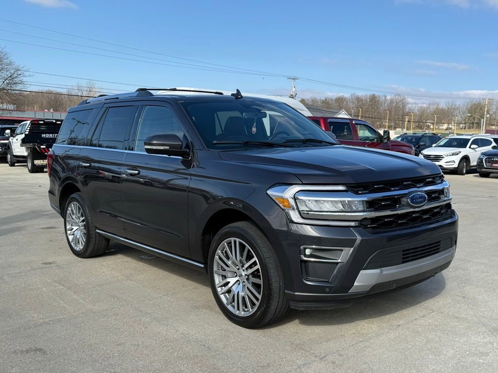Used 2024 Ford Expedition Limited image 21