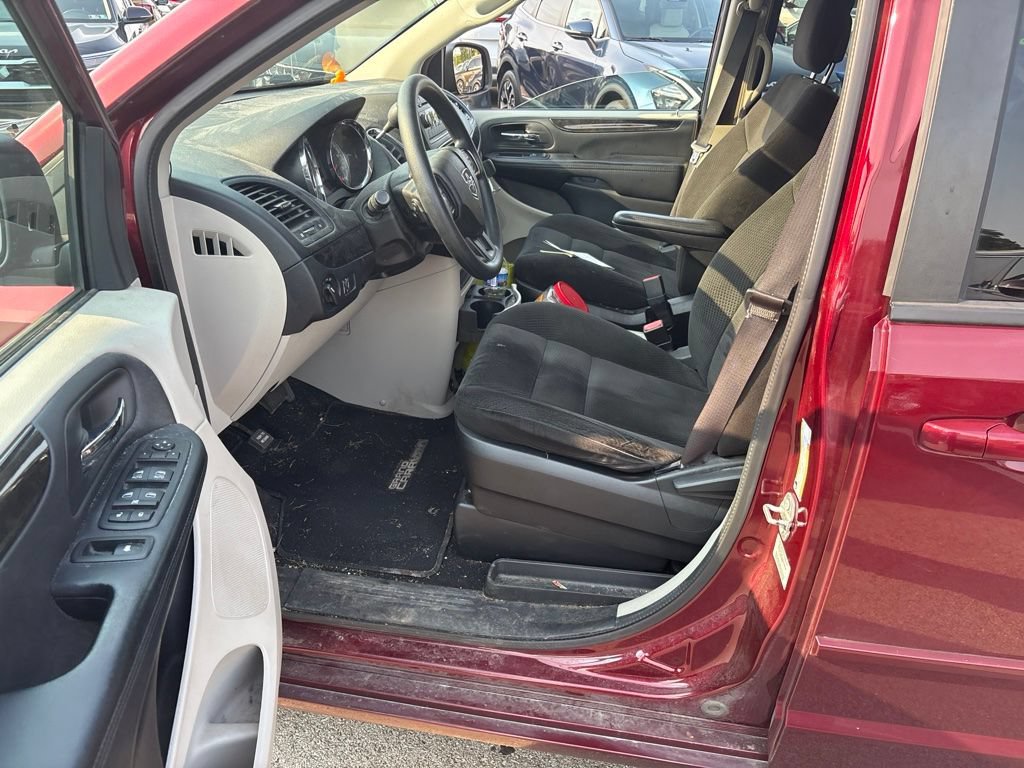 Used 2017 Dodge Grand Caravan SE w/ Power Window Group FWD image 13