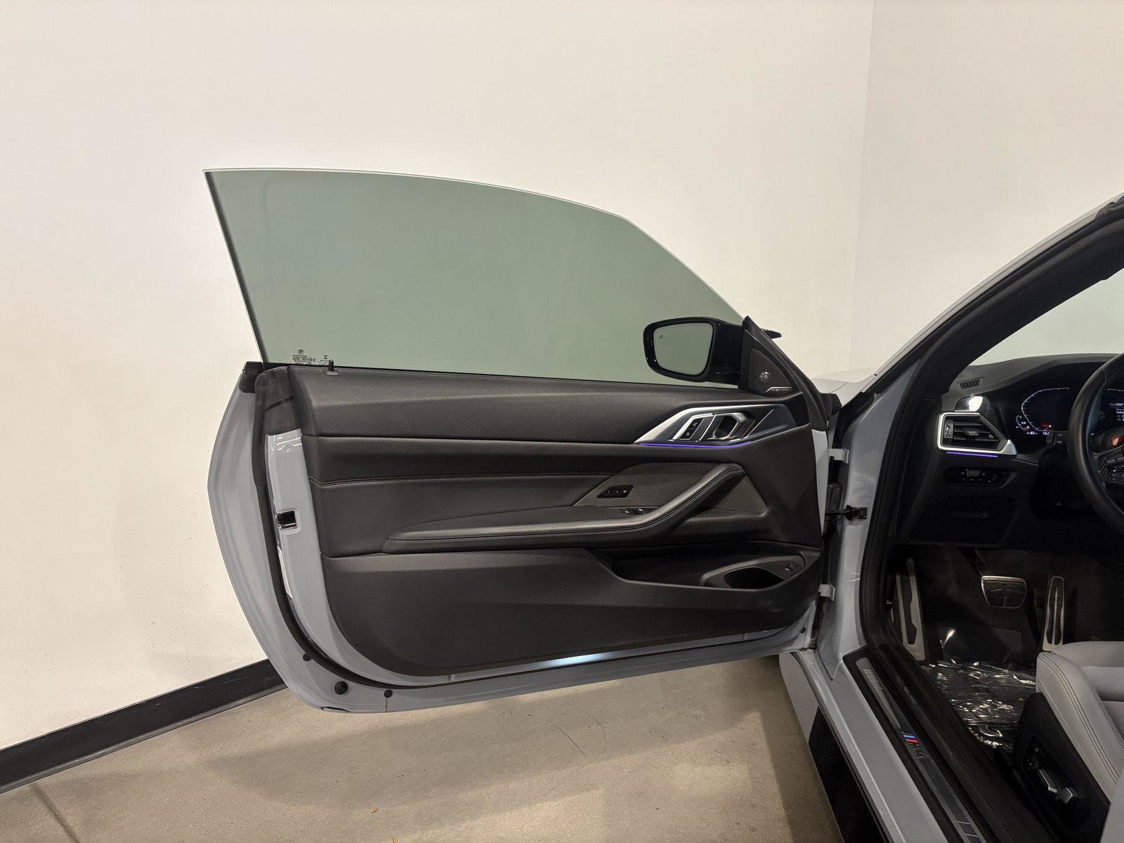 Used 2023 BMW M4 xDrive Competition w/ Executive Package AWD/4WD image 17