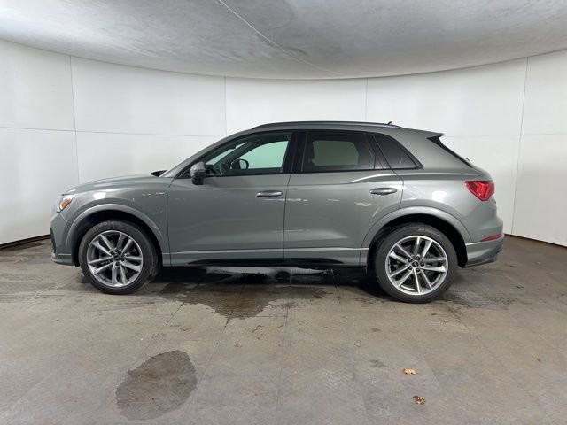 Certified 2023 Audi Q3 2.0T Premium Plus image 4