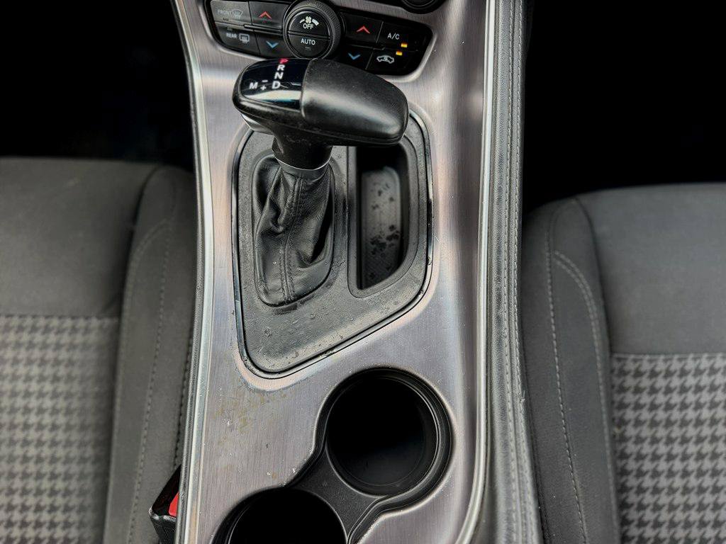 Used 2018 Dodge Challenger SXT RWD image 16