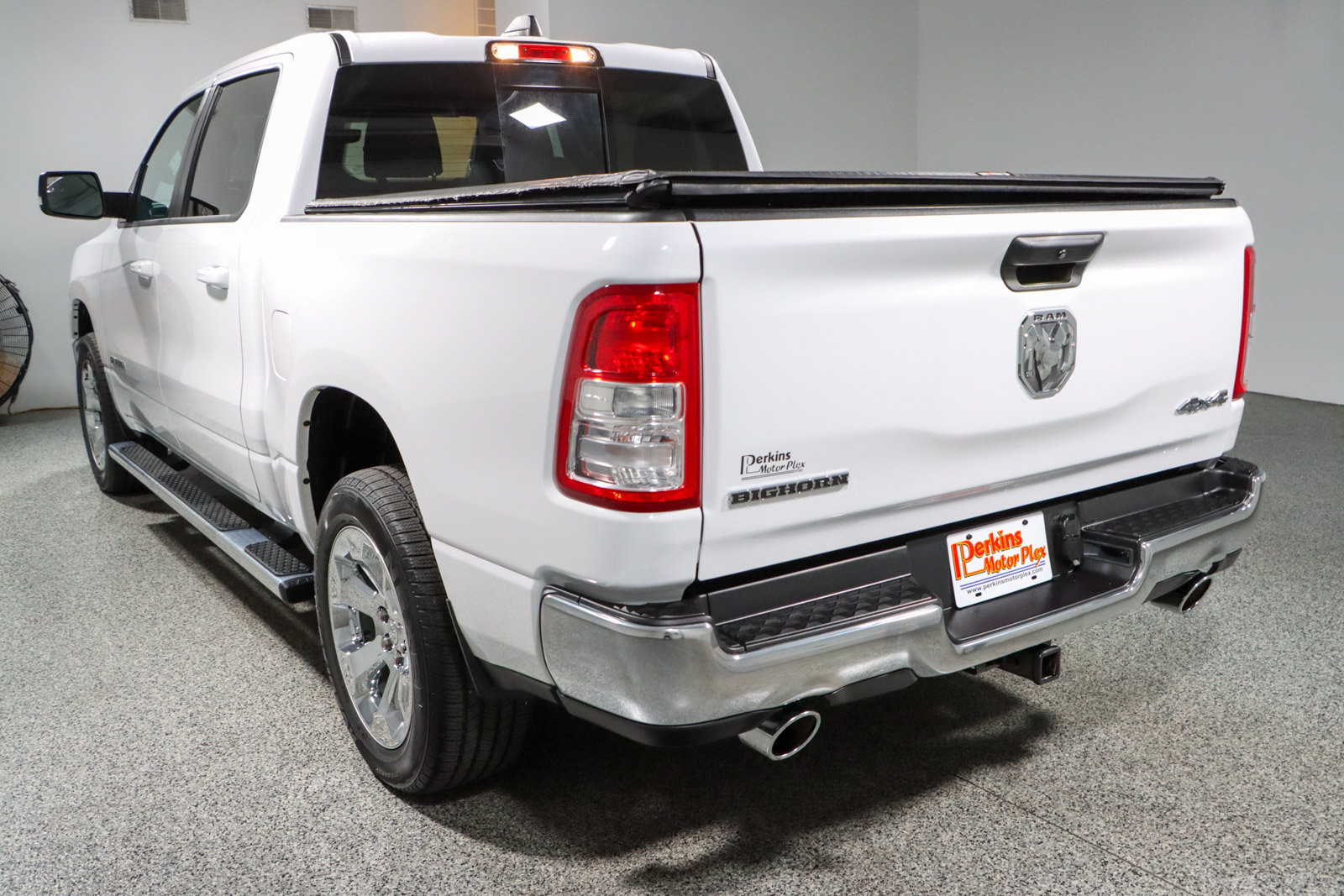 Used 2023 RAM 1500 Big Horn AWD/4WD image 9