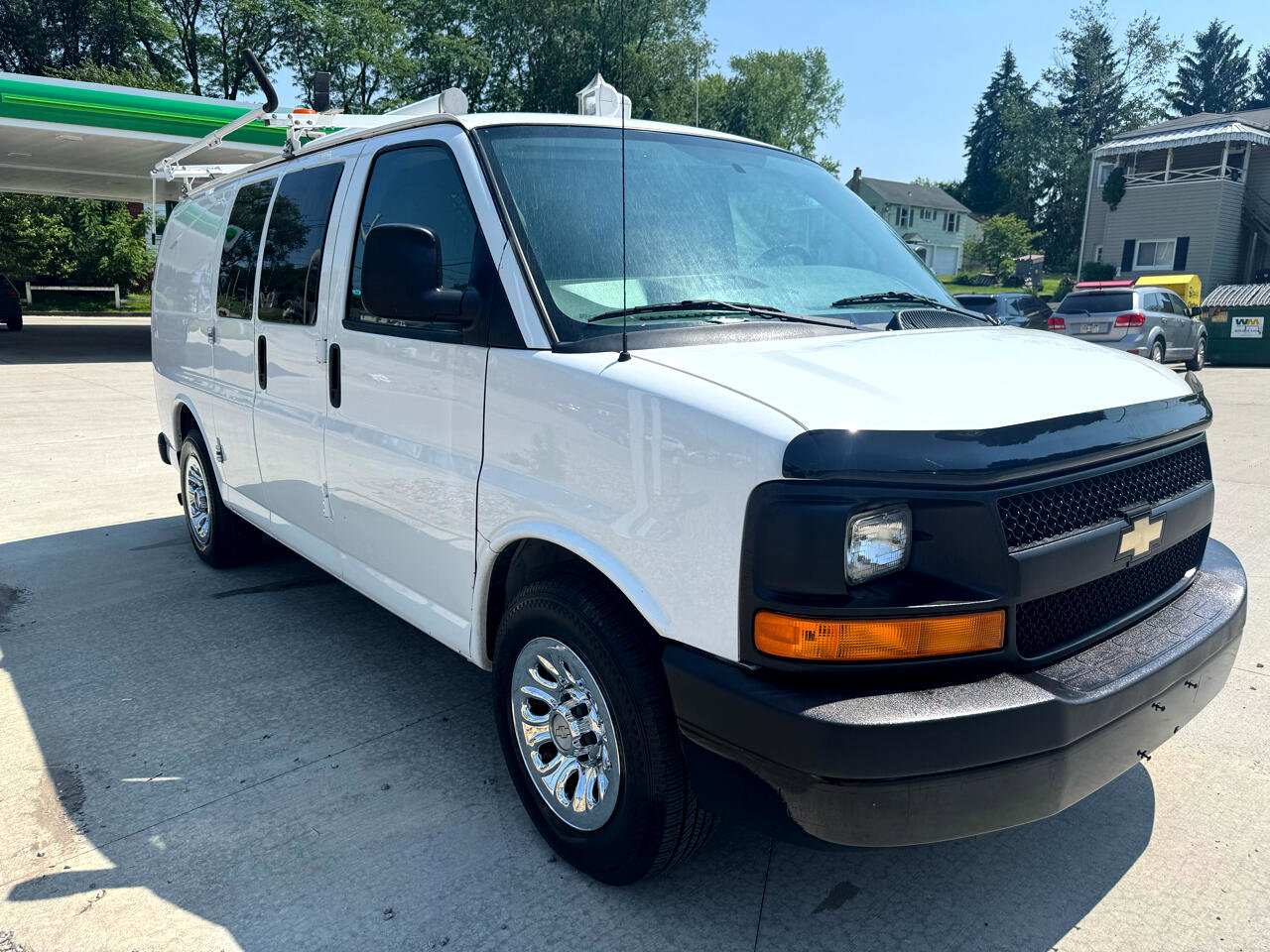 Used 2013 Chevrolet Express 1500 image 6