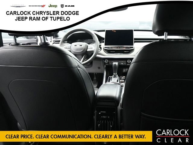 Used 2025 Jeep Compass Limited image 39