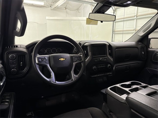 Used 2022 Chevrolet Silverado 1500 Custom w/ Safety Confidence Package image 16