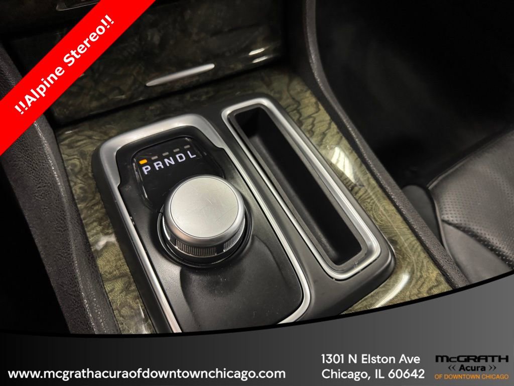 Used 2015 Chrysler 300 C image 27