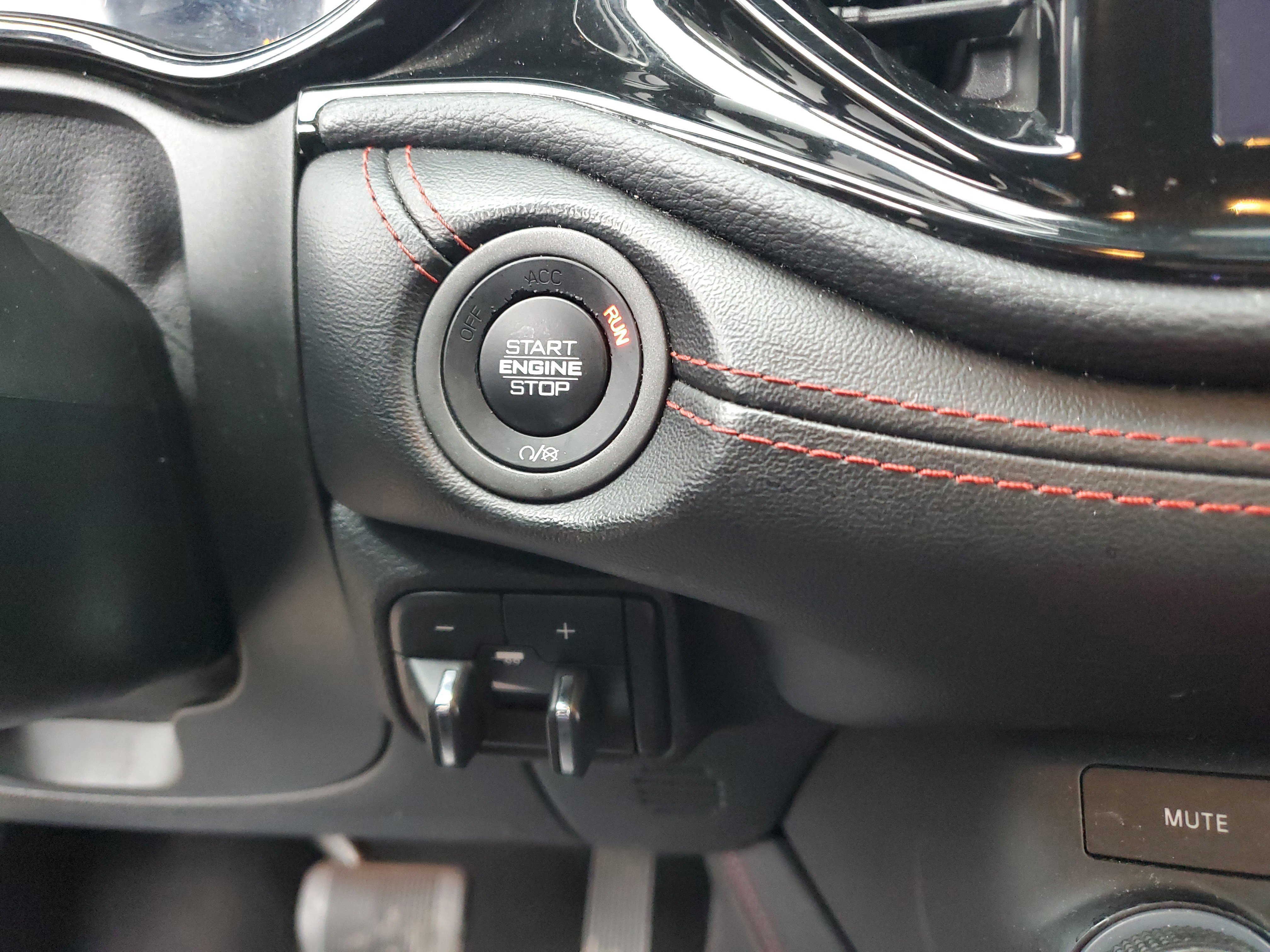 Used 2023 Dodge Durango GT image 31