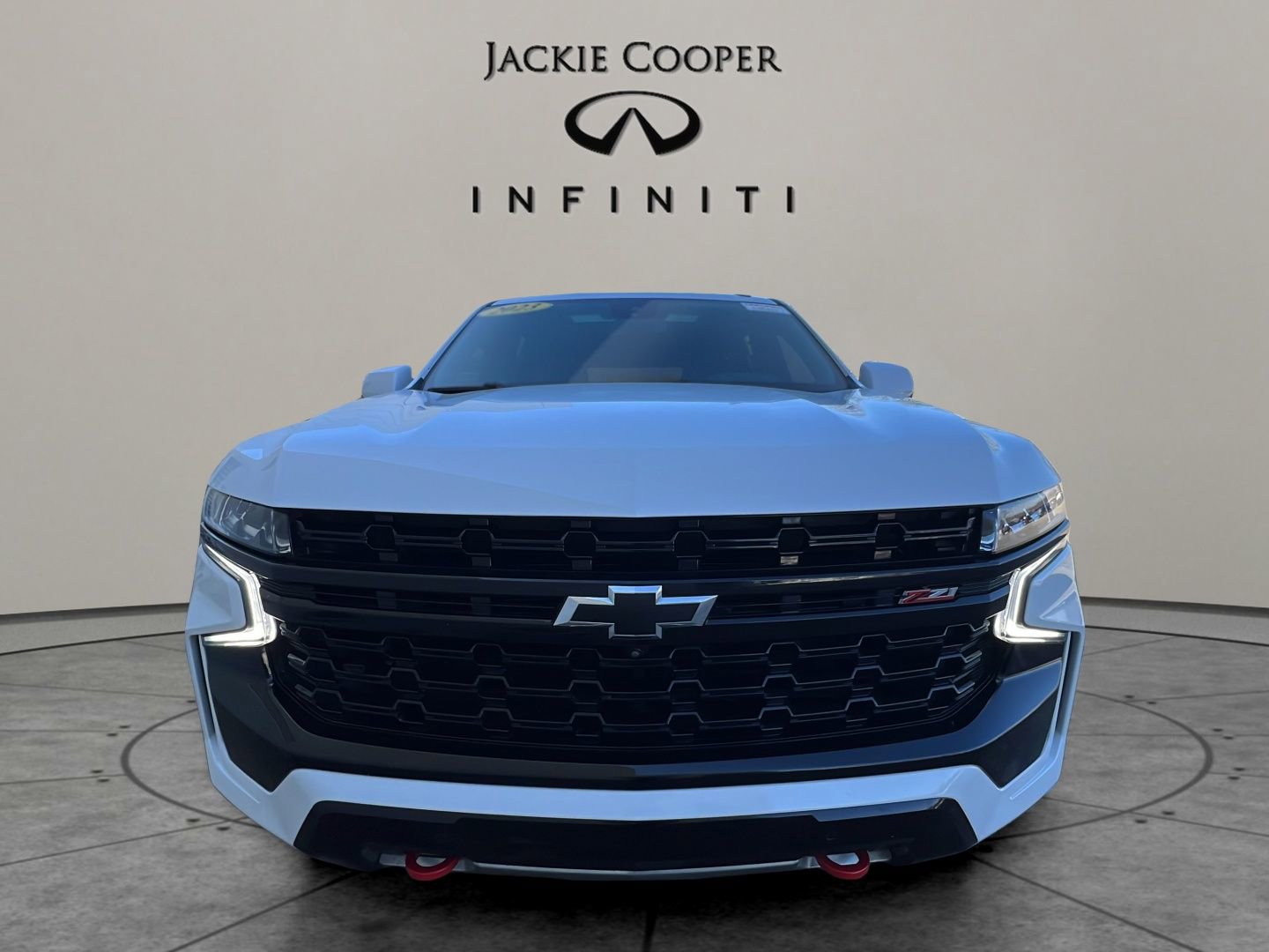 Used 2023 Chevrolet Tahoe Z71 w/ Luxury Package image 8