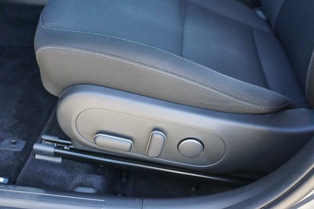 Used 2025 Hyundai Kona SEL image 12