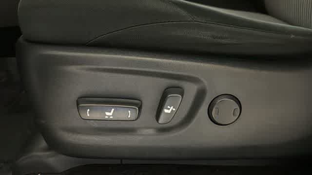 Used 2018 Toyota 4Runner SR5 RWD image 13