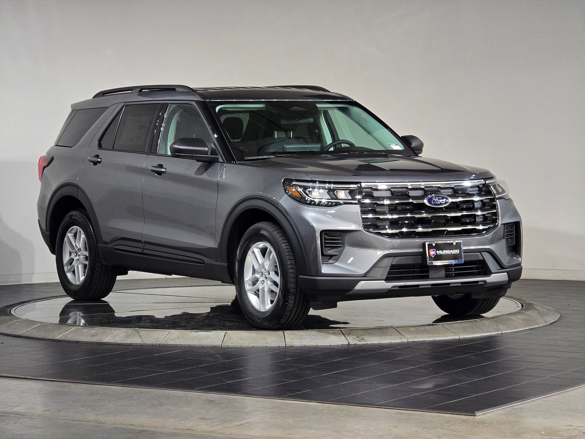 New 2026 Ford Explorer Active AWD/4WD image 2