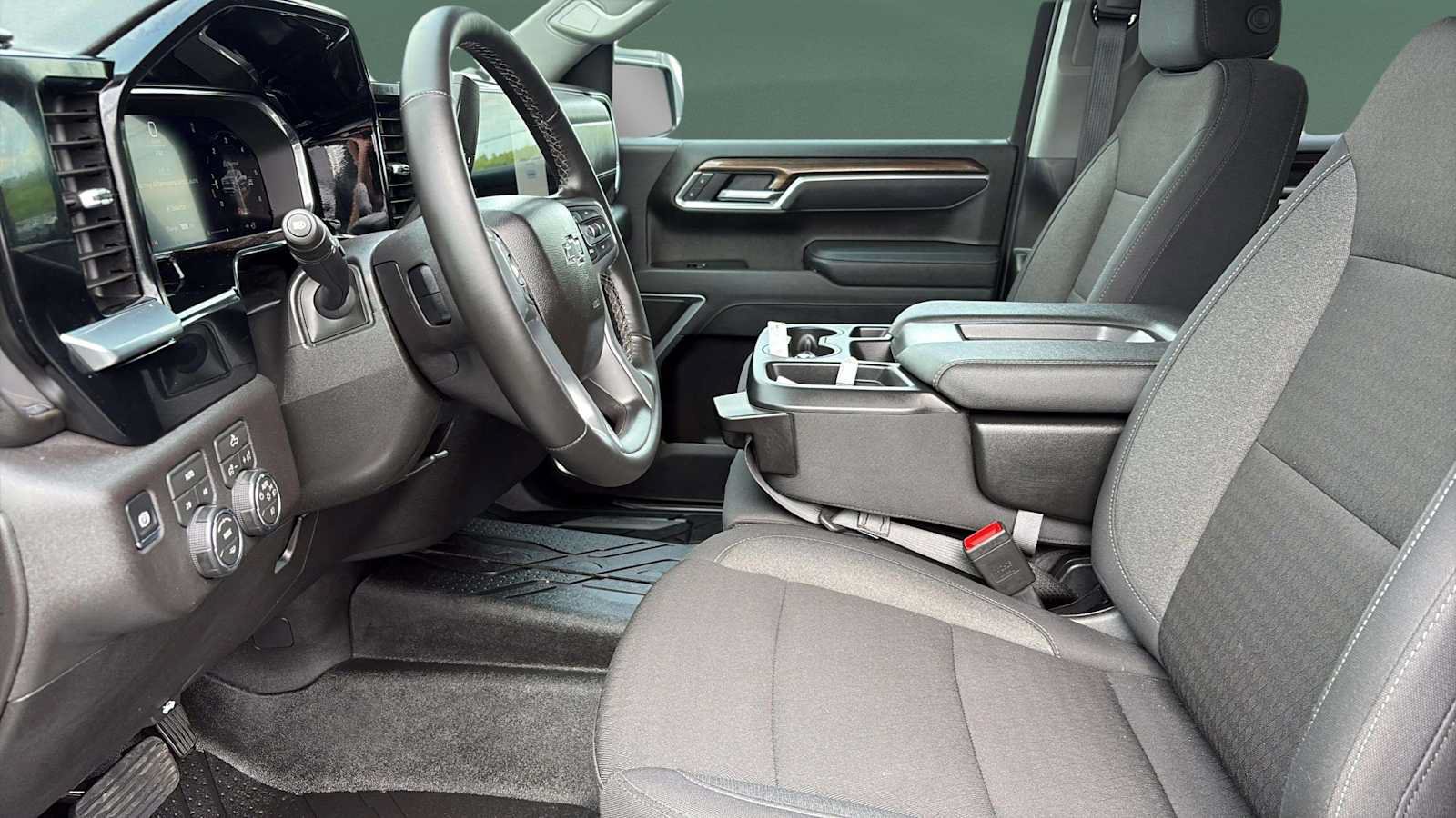 Used 2026 Chevrolet Silverado 1500 RST w/ RST Select Package AWD/4WD image 17