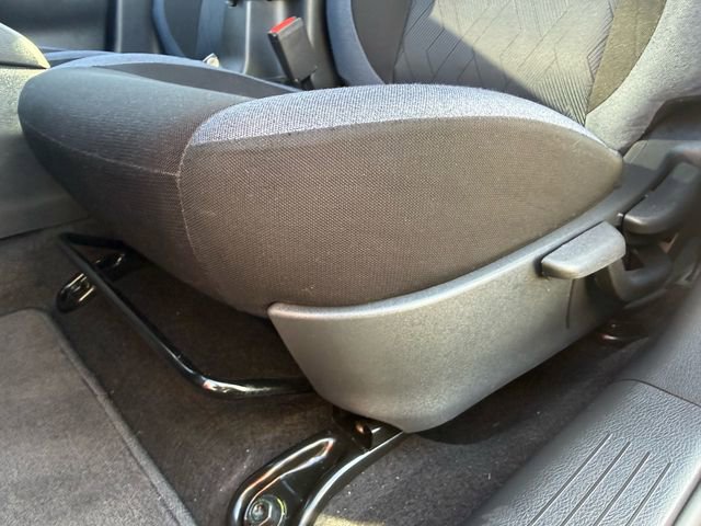 Used 2025 Nissan Versa SV w/ Trunk Package image 25